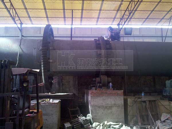 广东佛山瓷釉回转窑生产线安装现场